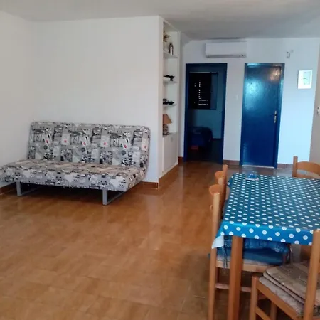 Appartement Apartments More Skrivena Luka