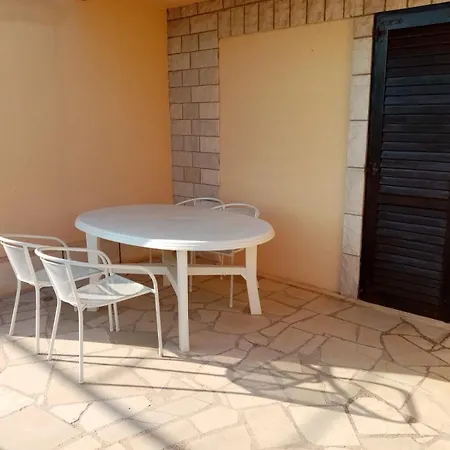 Apartments More Апартаменты