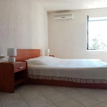 Apartments More Skrivena Luka