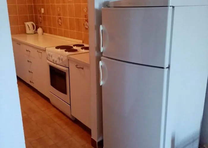 아파트 Apartments More